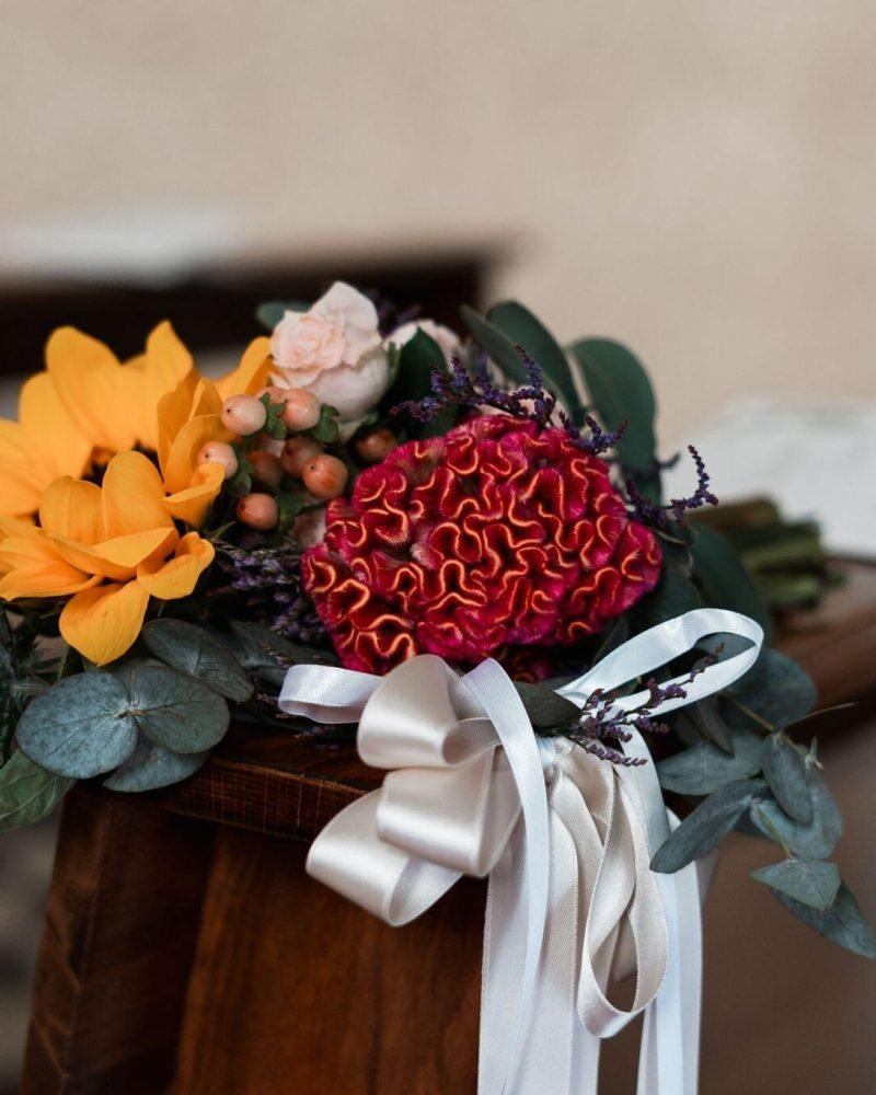 MAZZOLINO SU PANCA CHIESA 2