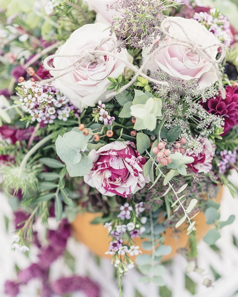 bouquet-matrimonio-fiori-sposa-composizioni-floreali-sposi-mazzo-fiori-nozze-bottonerie-allestimenti-floreali-matrimoni-fiorista-cerimonie-alessandria-tortona-piemonte-031