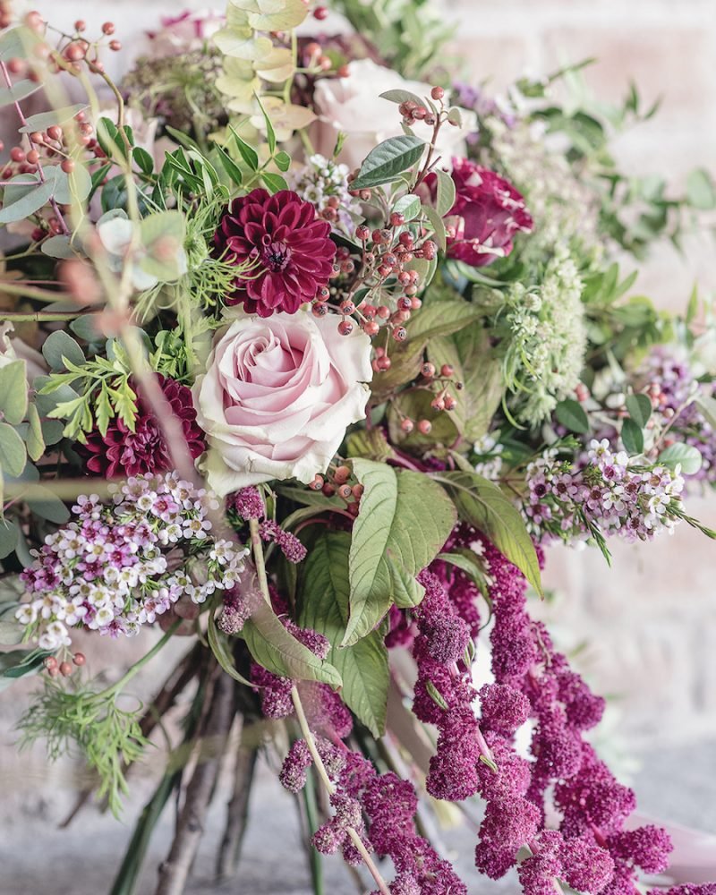 bouquet-matrimonio-fiori-sposa-composizioni-floreali-sposi-mazzo-fiori-nozze-bottonerie-allestimenti-floreali-matrimoni-fiorista-cerimonie-alessandria-tortona-piemonte-032