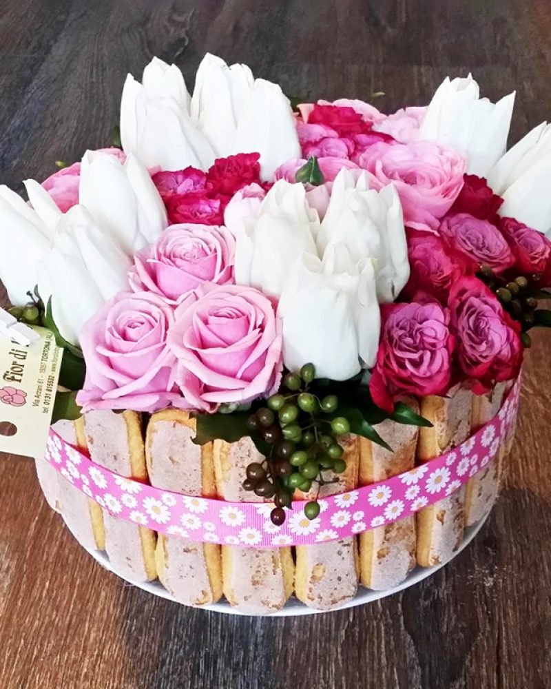 fiorista-torte-con-fiori-torta-floreale-decorazione-floreale-torte-torta-con-fiori-alessandria-tortona-piemonte